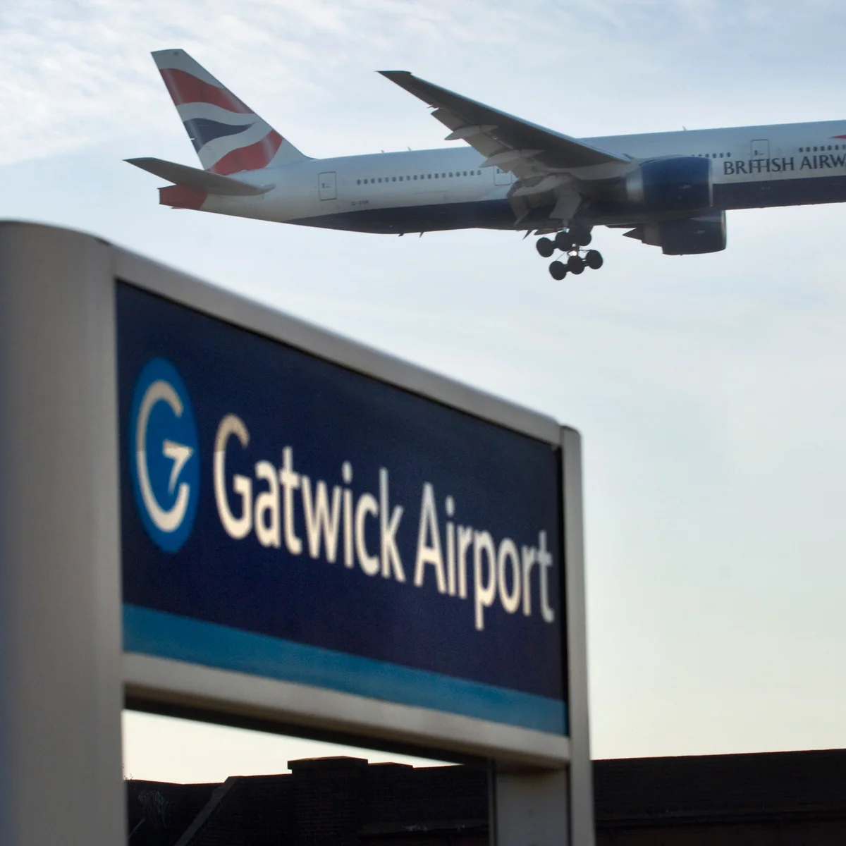 Transfer to<br/> Gatwick